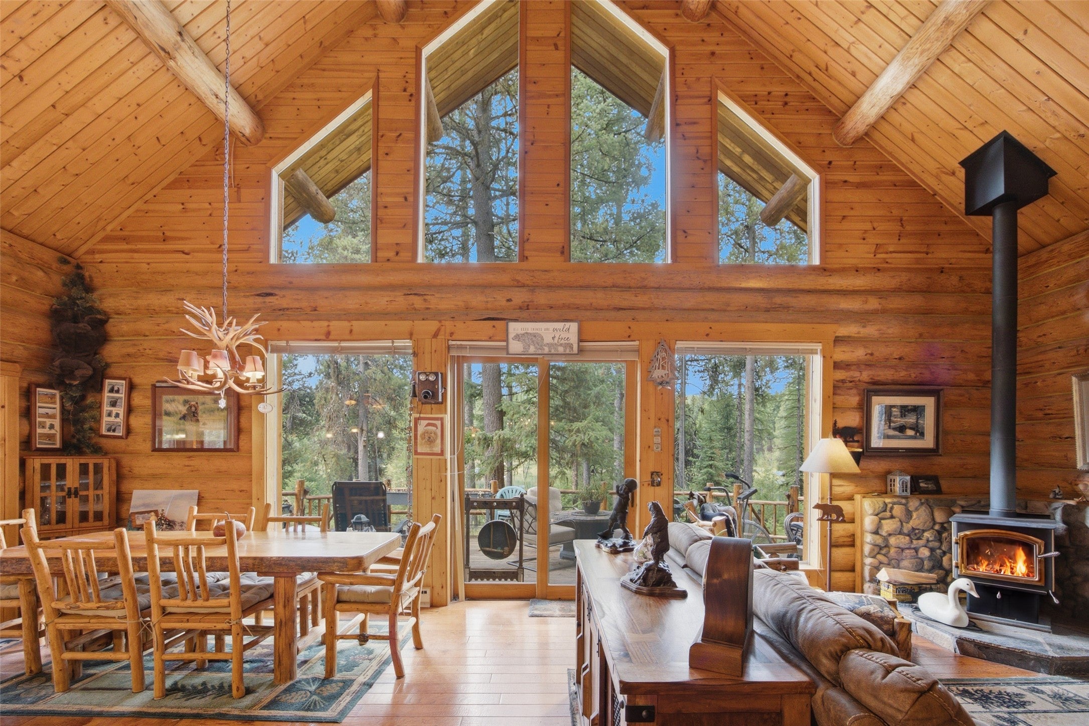 647 Princes Pine Lane