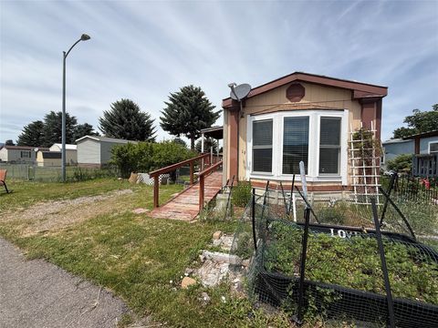 Photo of 1813 S Reserve Street #19, Missoula, MT 59801 (MLS # 30073045)