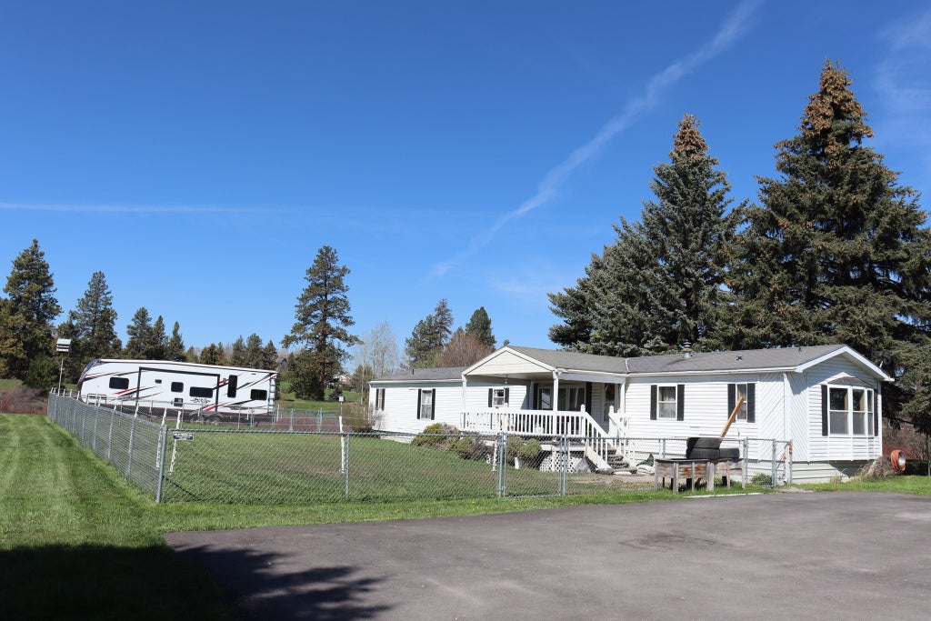 Photo of 2690 &amp; 2680 US Hwy 93 N, Kalispell, MT 59901 (MLS # 30079785)
