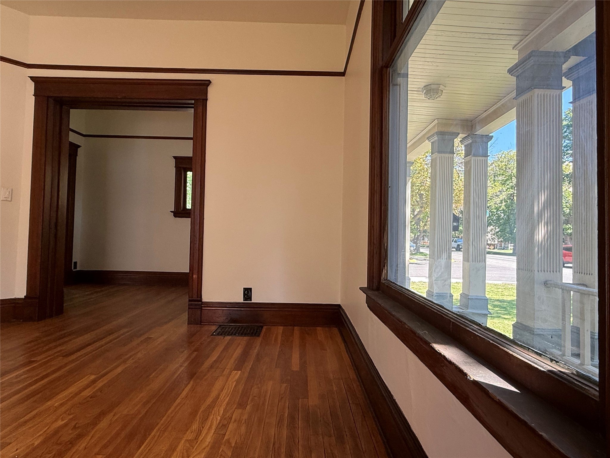 238 & 242 S 5th Street E