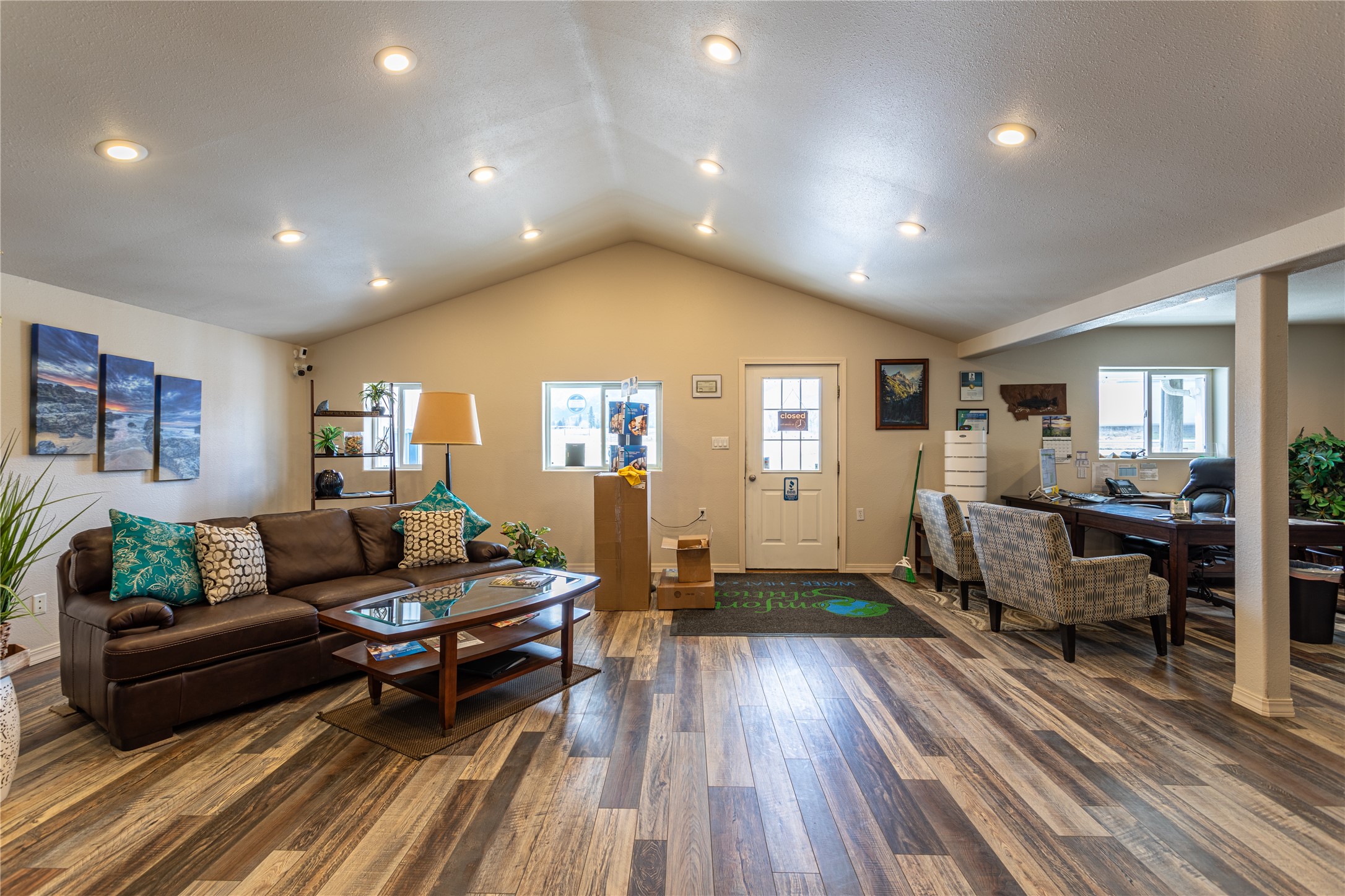 Victor, Montana 59875, United States, ,Commercial,Active,45233