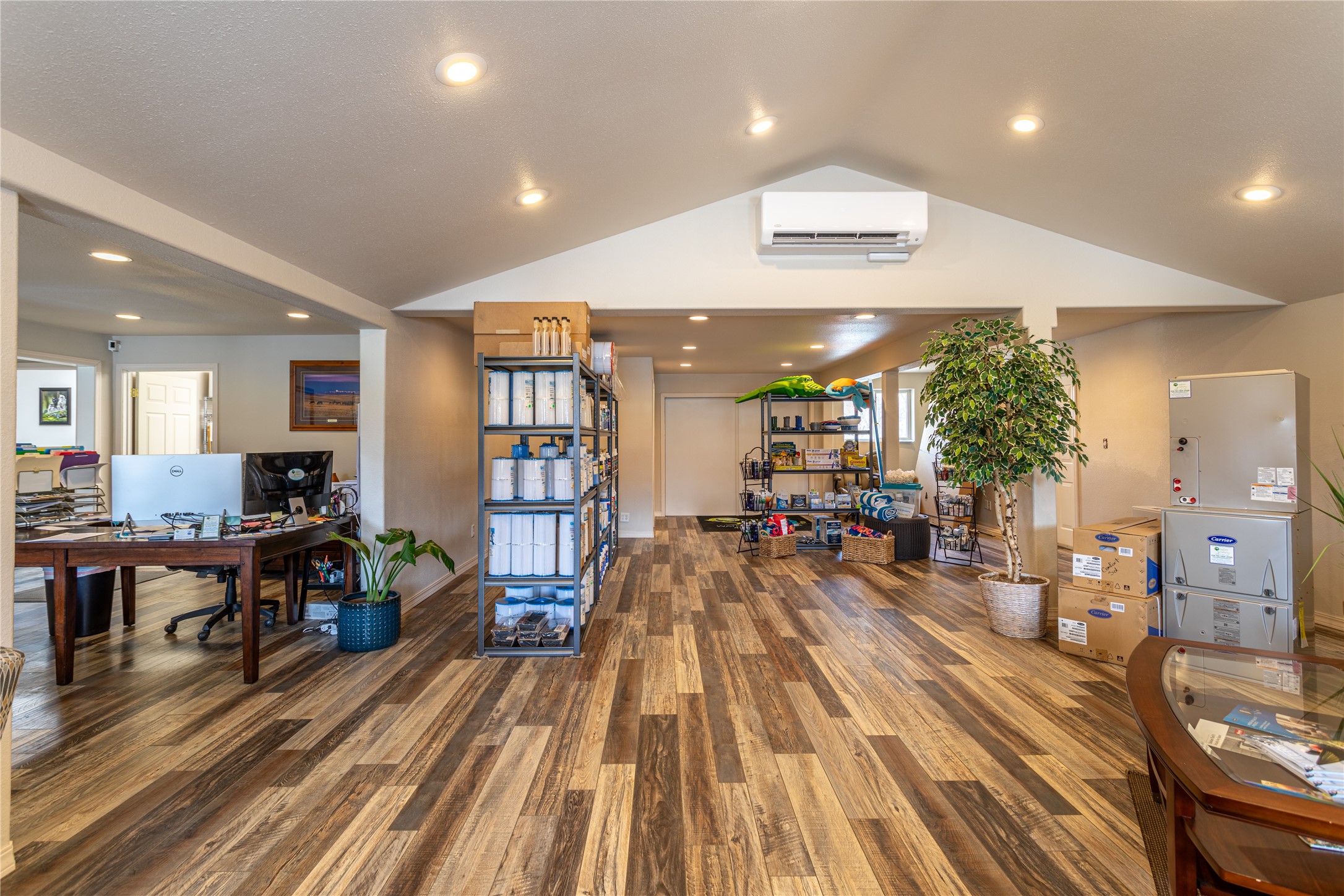 Victor, Montana 59875, United States, ,Commercial,Active,45233