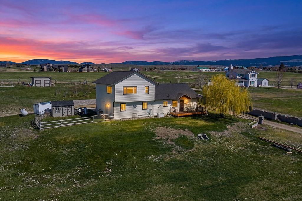 Photo of 4714 Linhart Lane, Stevensville, MT 59870 (MLS # 30068383)