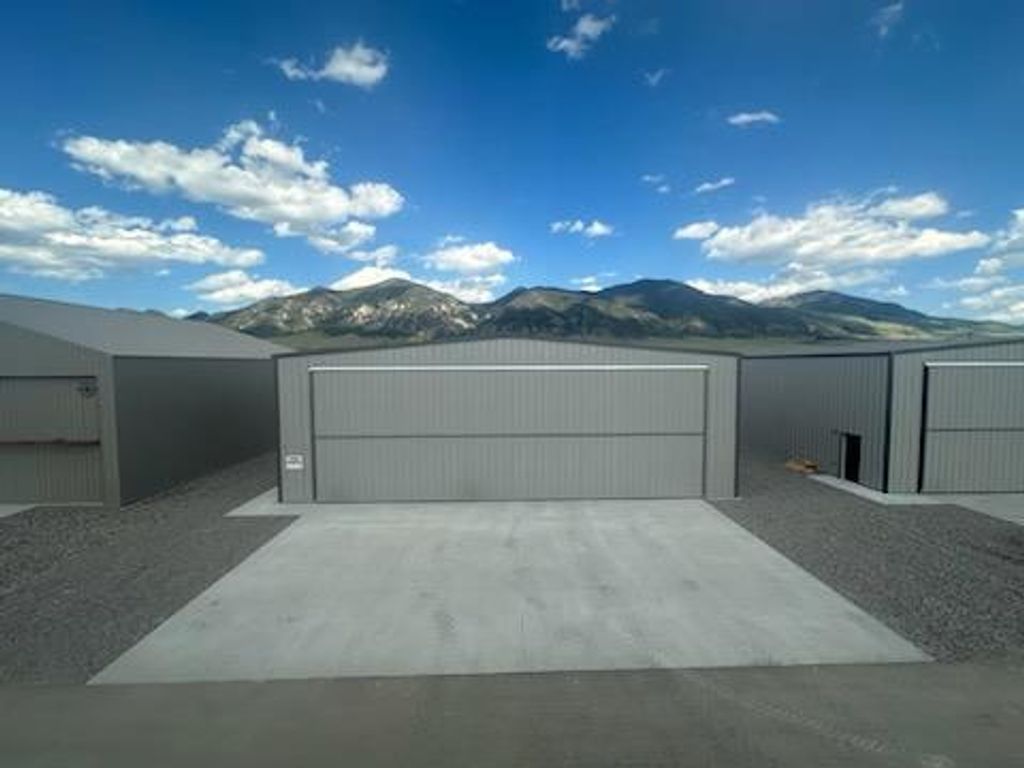 Photo of 34 Charlie Taxiway Way, Ennis, MT 59729 (MLS # 30067162)