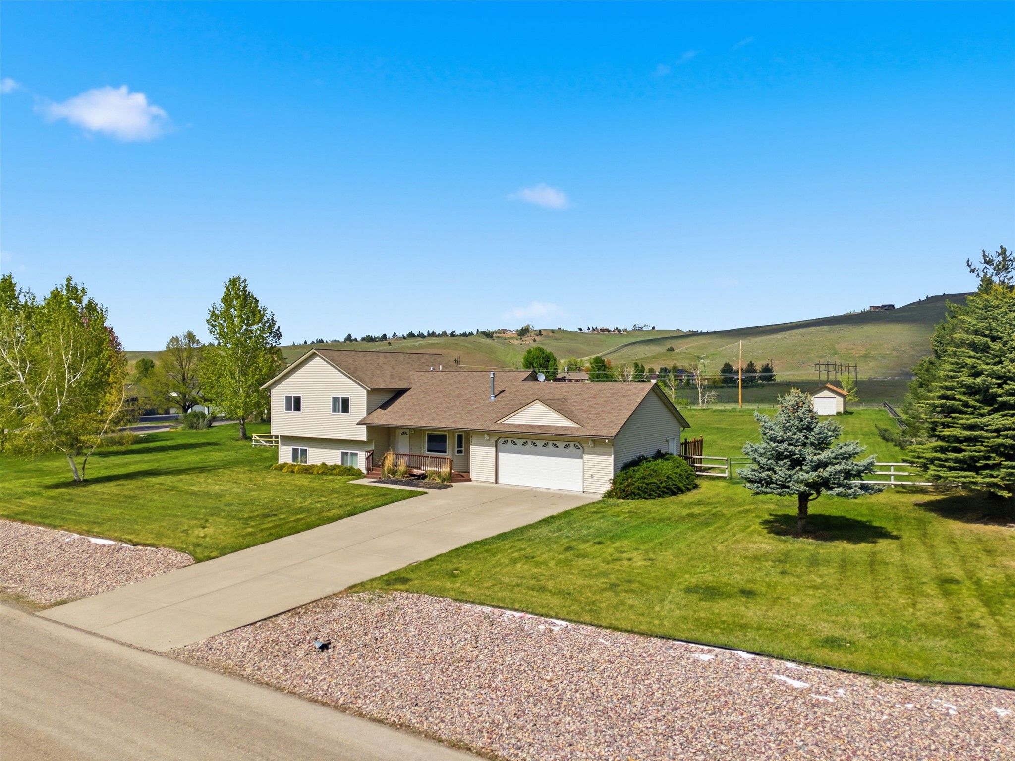3534 Rodeo Road