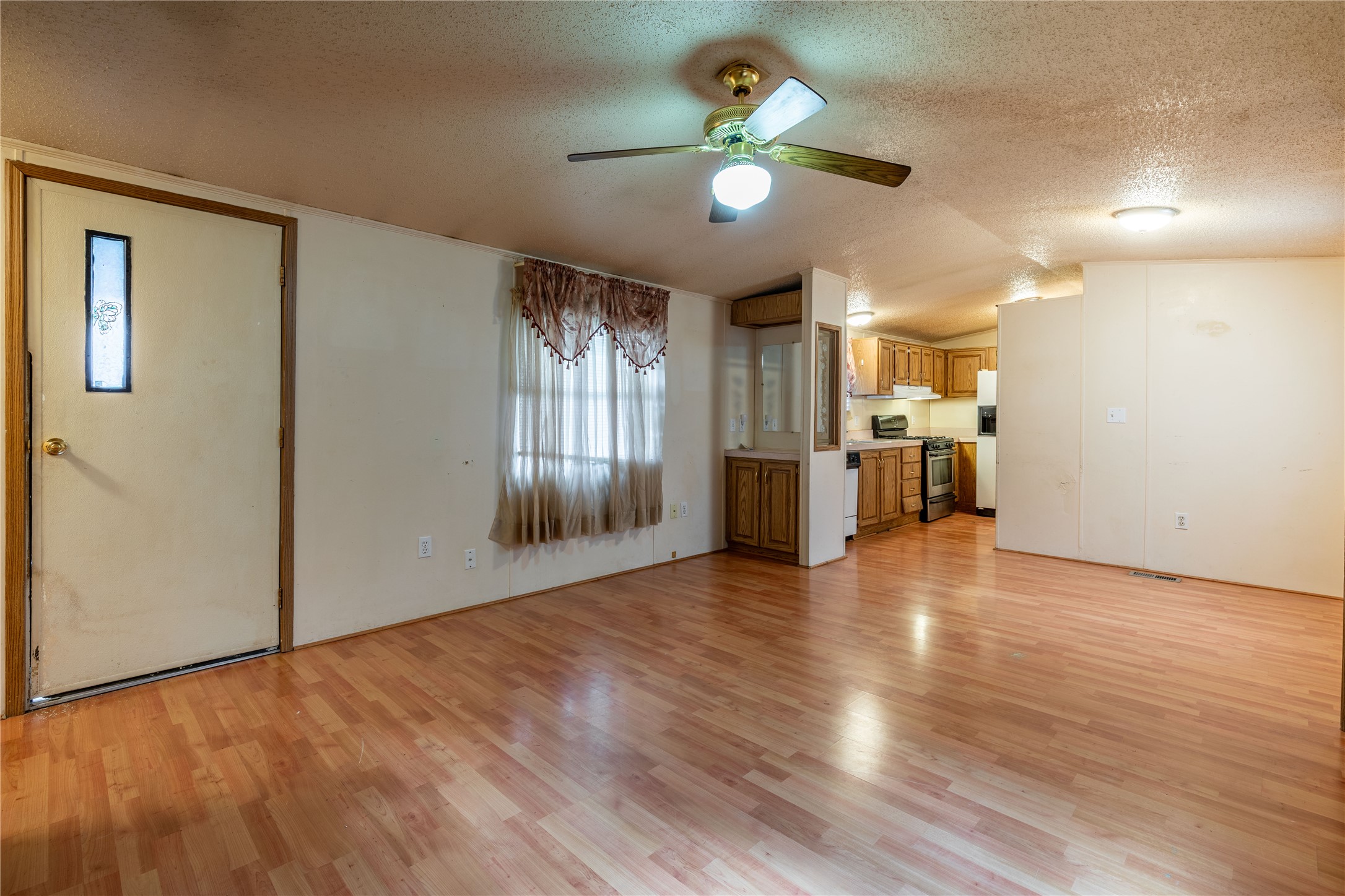 705 E Travois Street