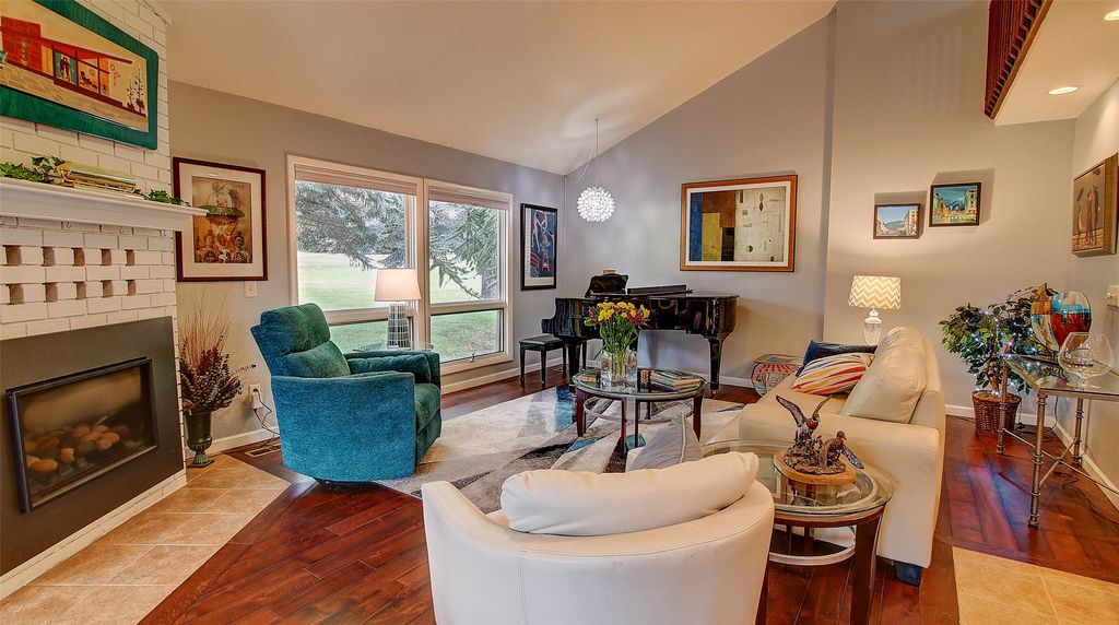 Photo of 500 Westview Drive, Missoula, MT 59803 (MLS # 30068002)