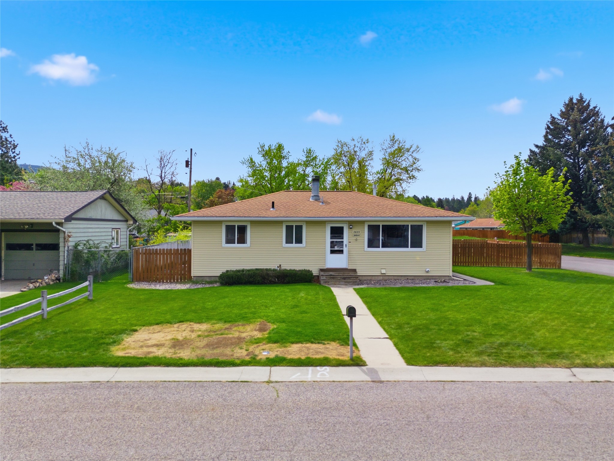 2635 Garland Drive