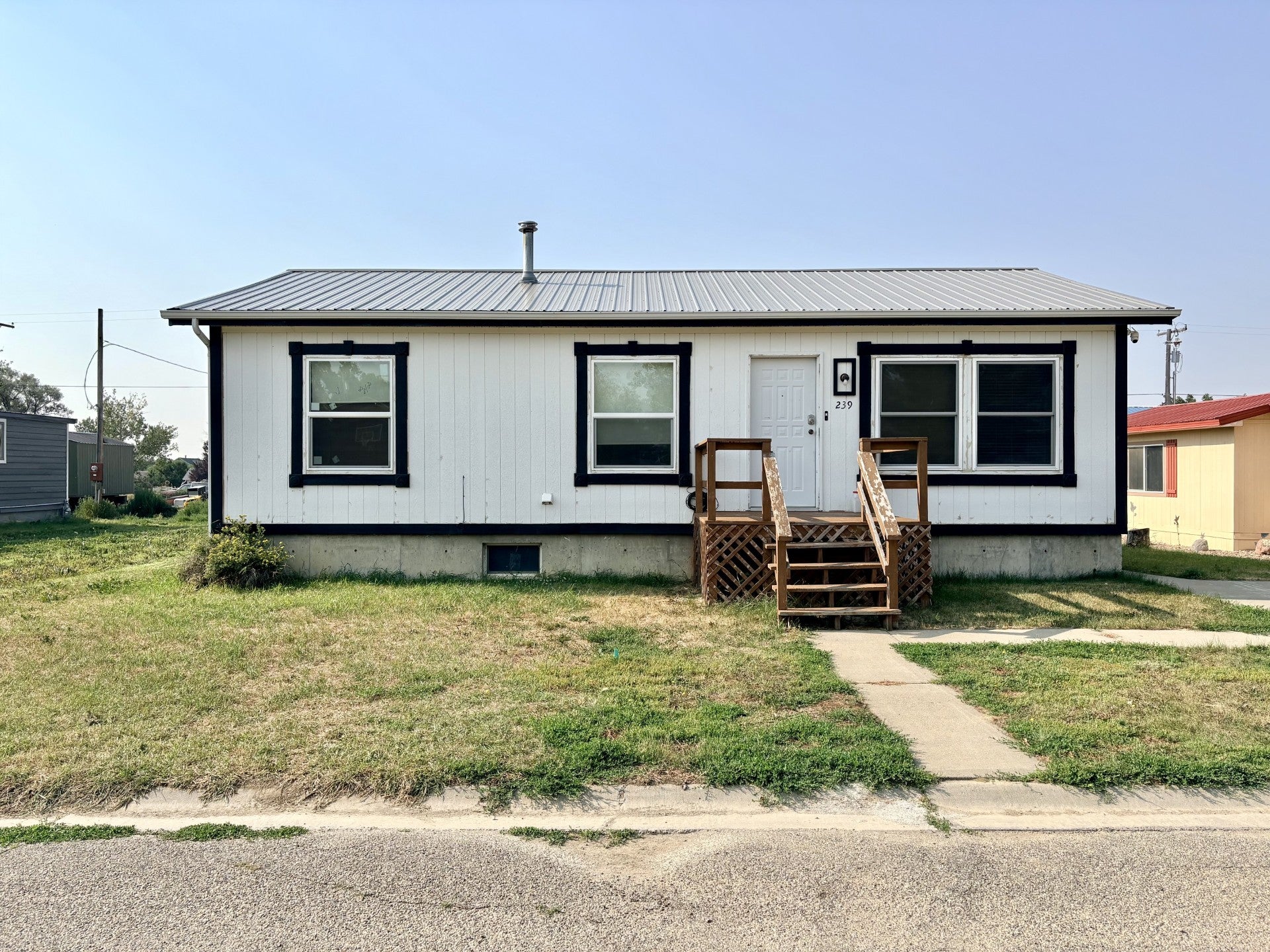 239 W Jackson Avenue
