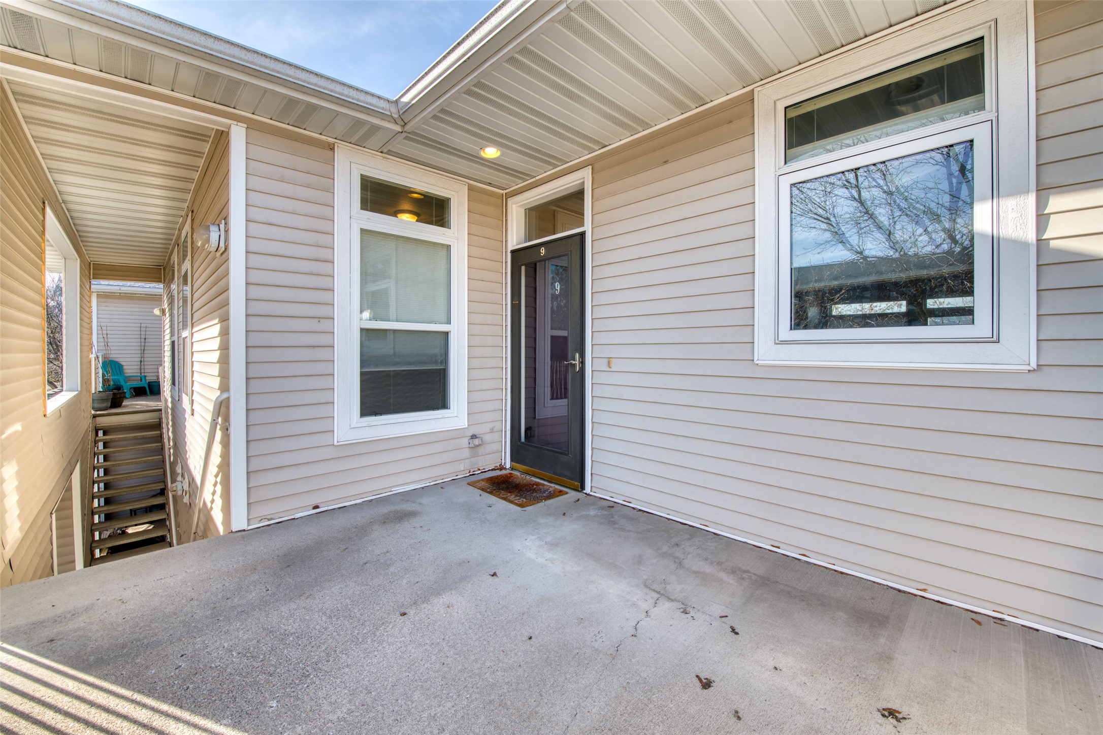 5105 Village View Way 9