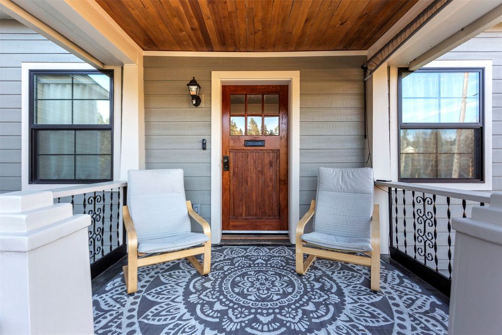 Photo of 1026 Monroe Street, Missoula, MT 59802 (MLS # 30068679)