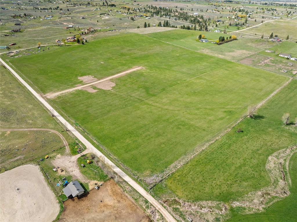 Photo of 4301 Burro Lane, Stevensville, MT 59870 (MLS # 30029099)