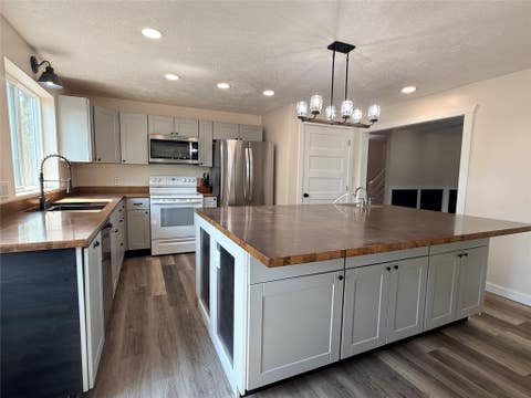 Tiny photo for 604 W 3rd Street, Plains, MT 59859 (MLS # 30077188)