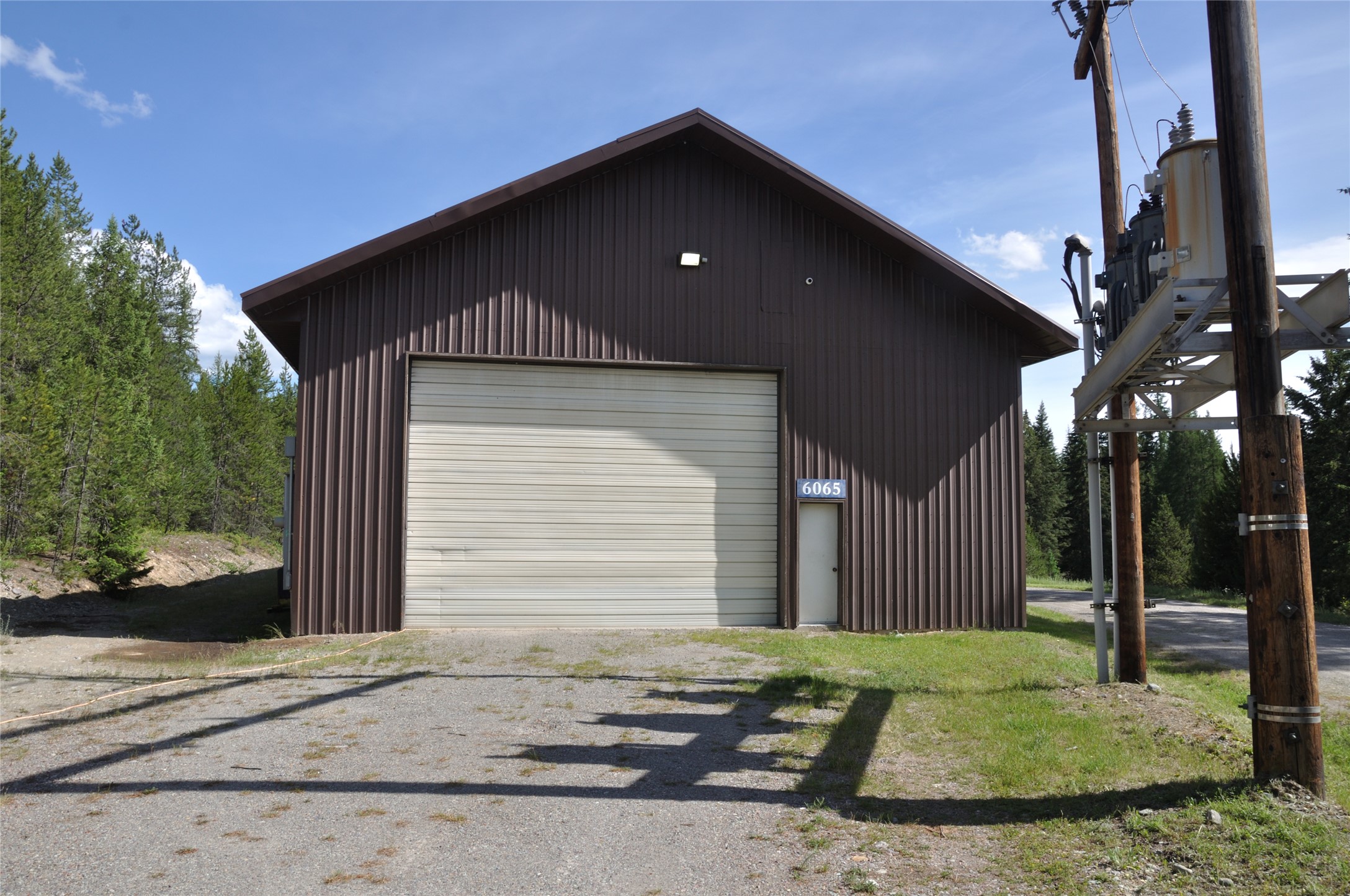 6065 - 6073 US Highway 93 N