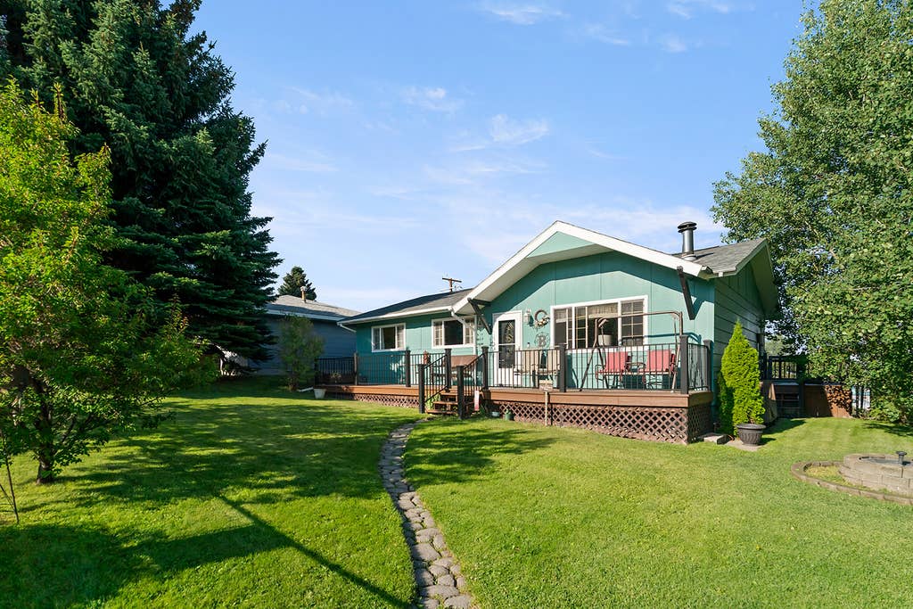 Photo of 2009 Hancock Avenue, Butte, MT 59701 (MLS # 30076067)