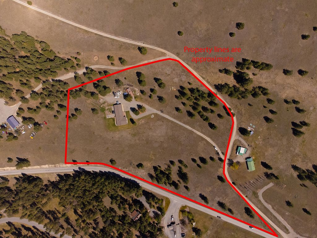 Photo of 117 Happy Hollow, Eureka, MT 59917 (MLS # 30070132)