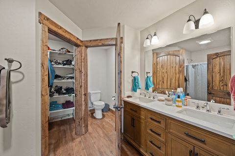 Tiny photo for 532 E Evergreen Drive, Kalispell, MT 59901 (MLS # 30065555)