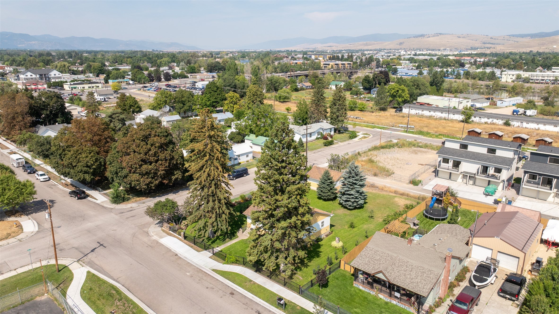 1244 (Lot 14A) Montana Street