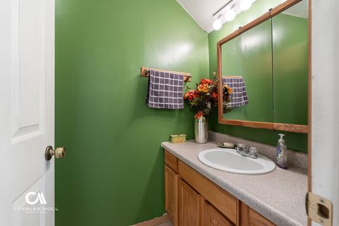Tiny photo for 2004 Grizzly Gulch Drive, Helena, MT 59601 (MLS # 30071094)