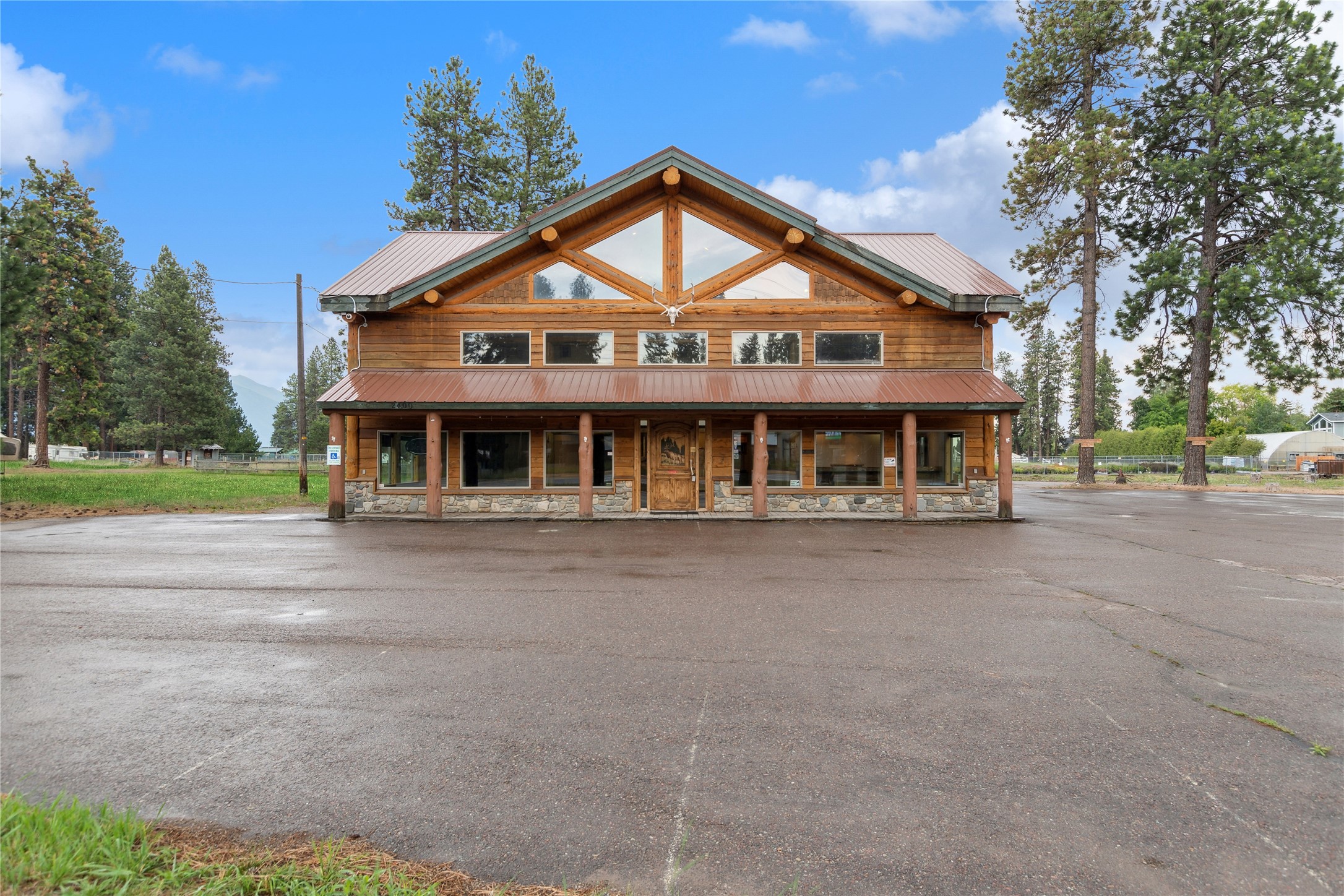 2400 HWY 2 W (2400 9th Street W)