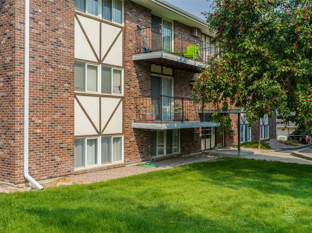 Photo of 1624 Cannon Street #25, Helena, MT 59601 (MLS # 30057879)