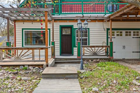Tiny photo for 2335 Gilbert Avenue, Missoula, MT 59802 (MLS # 30068148)