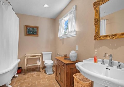Tiny photo for 829 Cherry Street, Missoula, MT 59802 (MLS # 30069650)