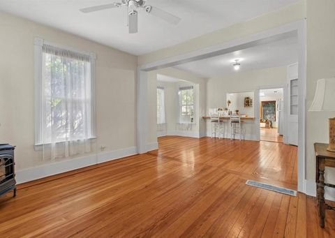 Tiny photo for 829 Cherry Street, Missoula, MT 59802 (MLS # 30069650)