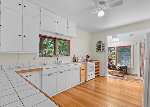 Tiny photo for 829 Cherry Street, Missoula, MT 59802 (MLS # 30069650)
