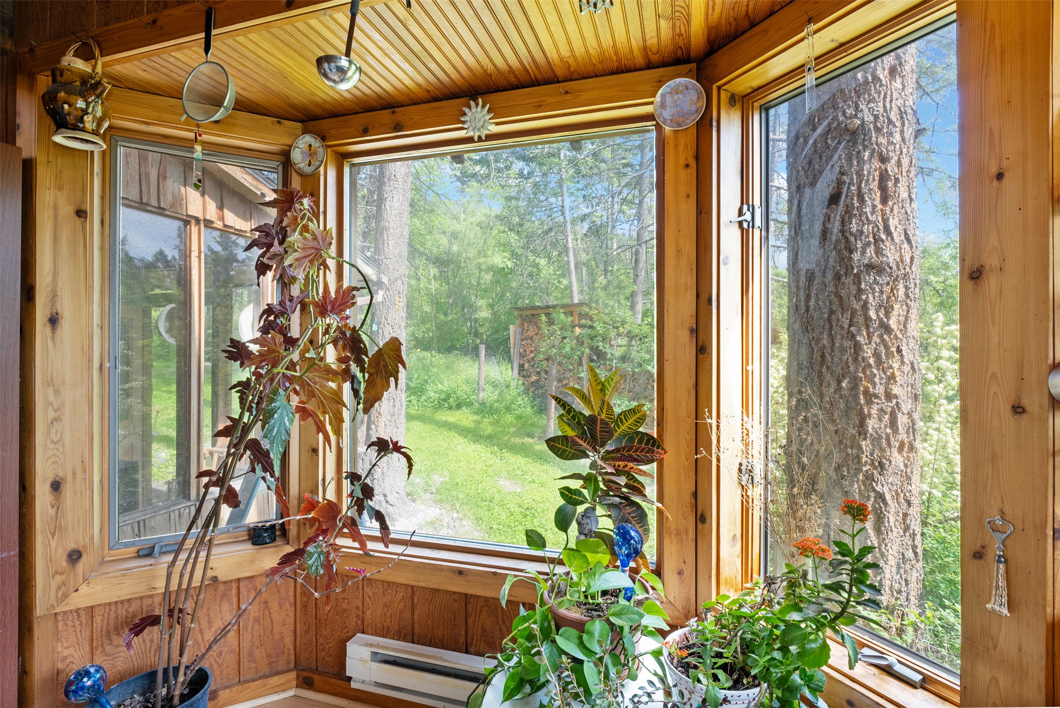 Bigfork, Montana 59911, United States, 3 Bedrooms Bedrooms, ,2 BathroomsBathrooms,Residential,Active,162628