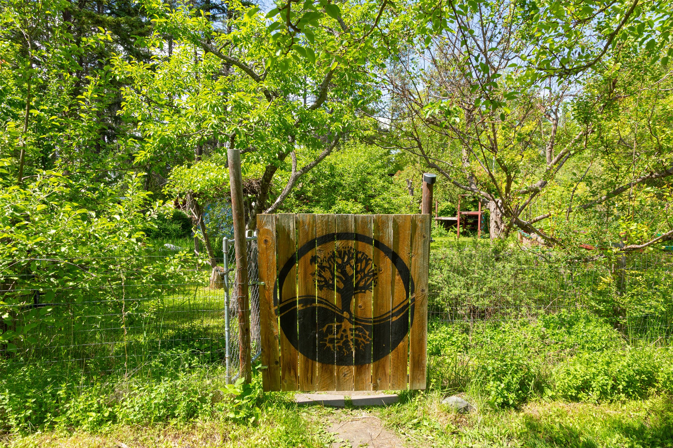 Bigfork, Montana 59911, United States, 3 Bedrooms Bedrooms, ,2 BathroomsBathrooms,Residential,Active,162628