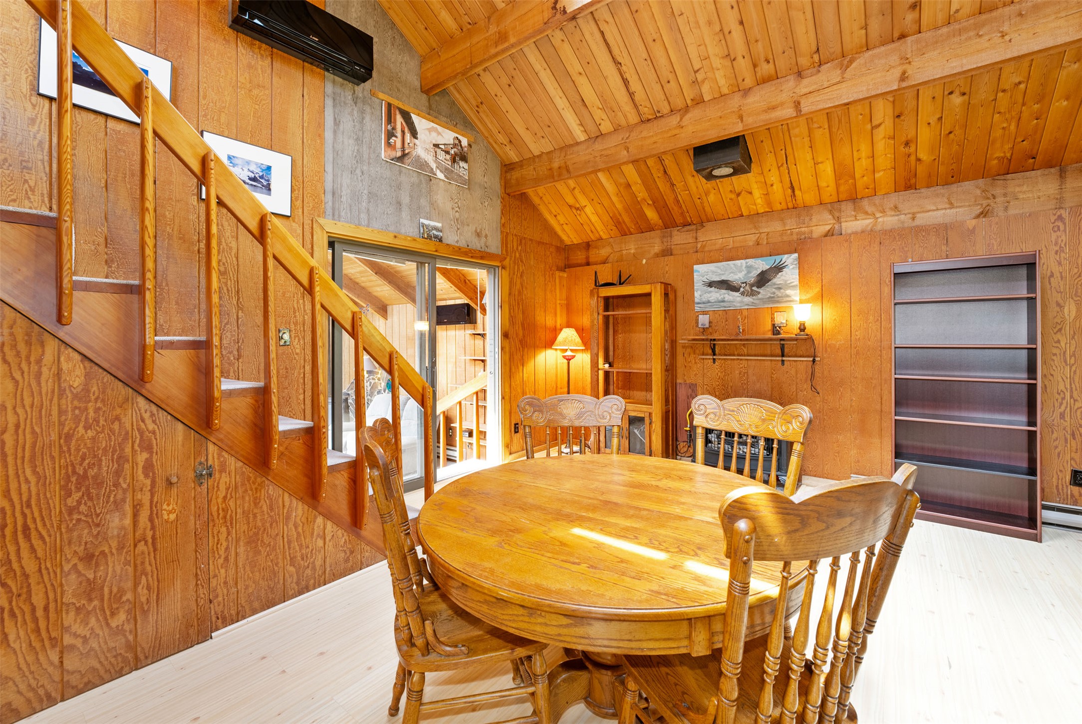 Bigfork, Montana 59911, United States, 3 Bedrooms Bedrooms, ,2 BathroomsBathrooms,Residential,Active,162628