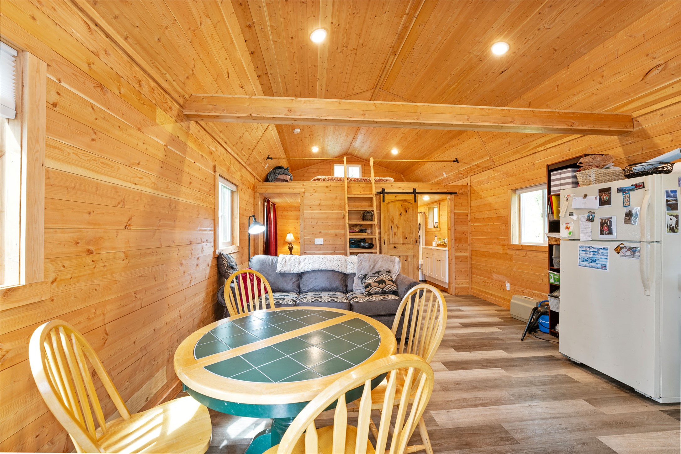 Bigfork, Montana 59911, United States, 3 Bedrooms Bedrooms, ,2 BathroomsBathrooms,Residential,Active,162628