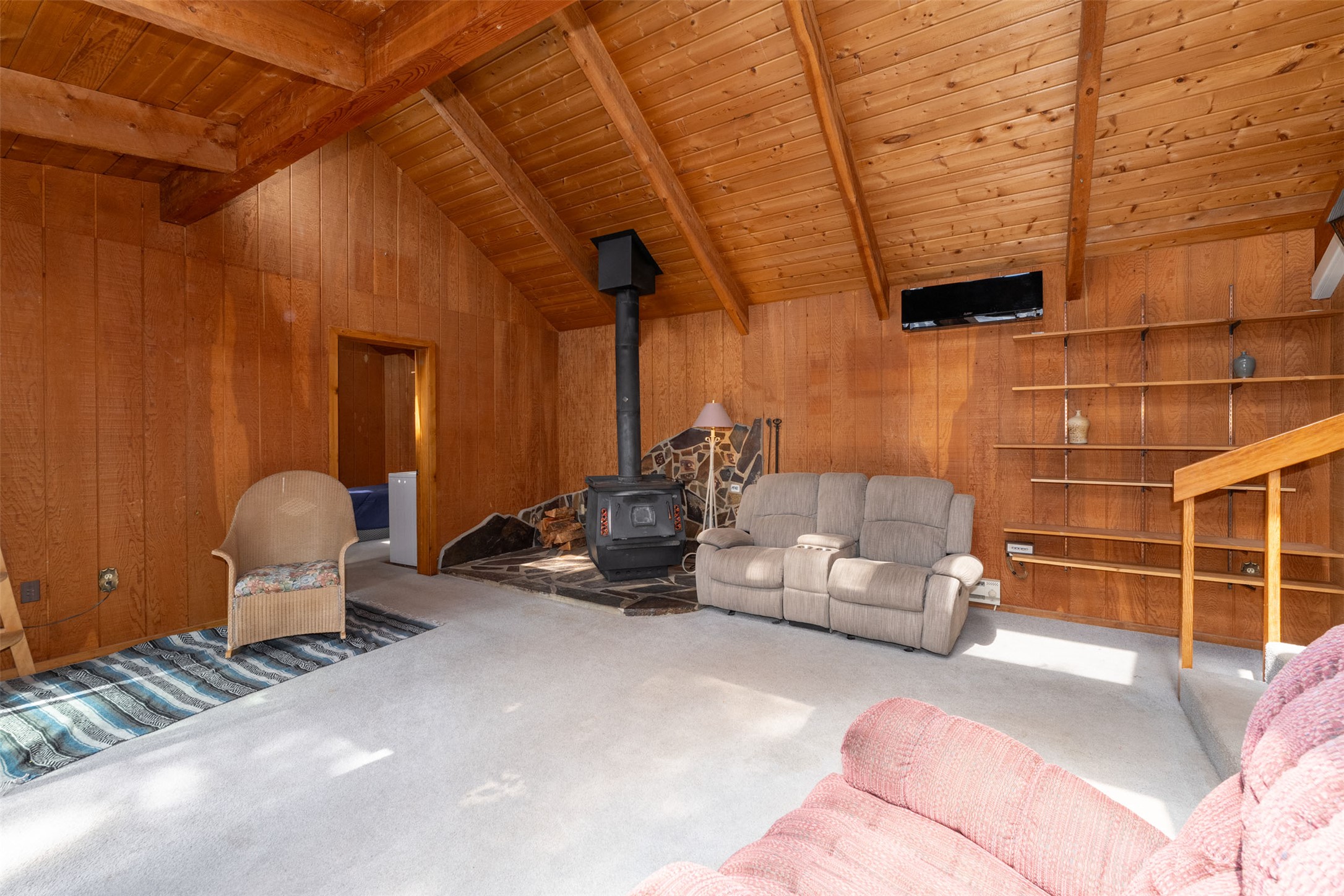 Bigfork, Montana 59911, United States, 3 Bedrooms Bedrooms, ,2 BathroomsBathrooms,Residential,Active,162628