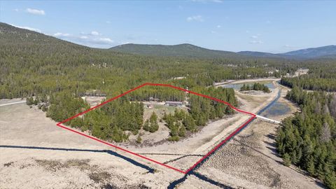 Tiny photo for 162 McGregor Meadows Road W, Marion, MT 59925 (MLS # 30069012)