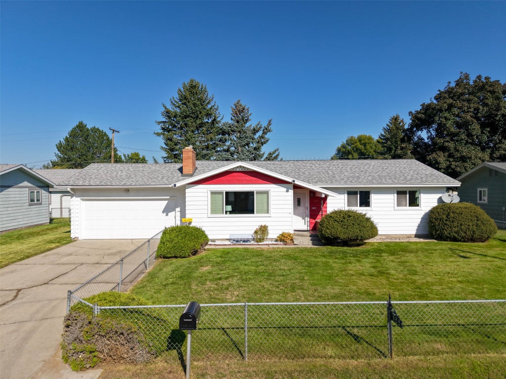 Photo of 122 Tahoe Drive, Missoula, MT 59803 (MLS # 30076600)