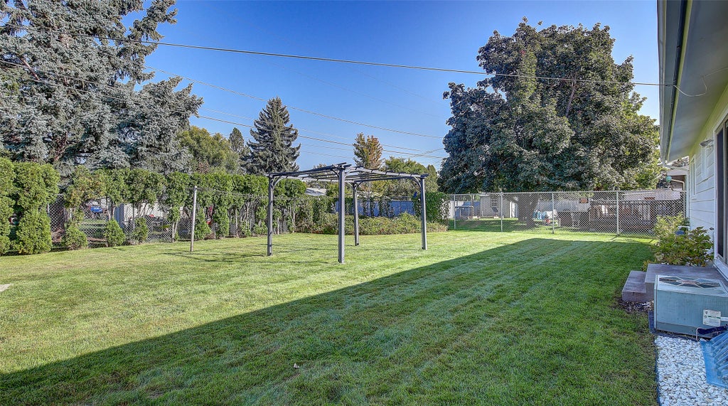 Photo of 122 Tahoe Drive, Missoula, MT 59803 (MLS # 30076600)