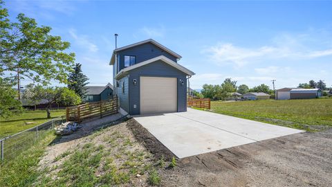 Tiny photo for 2112 Knight Street, Helena, MT 59601 (MLS # 30073485)