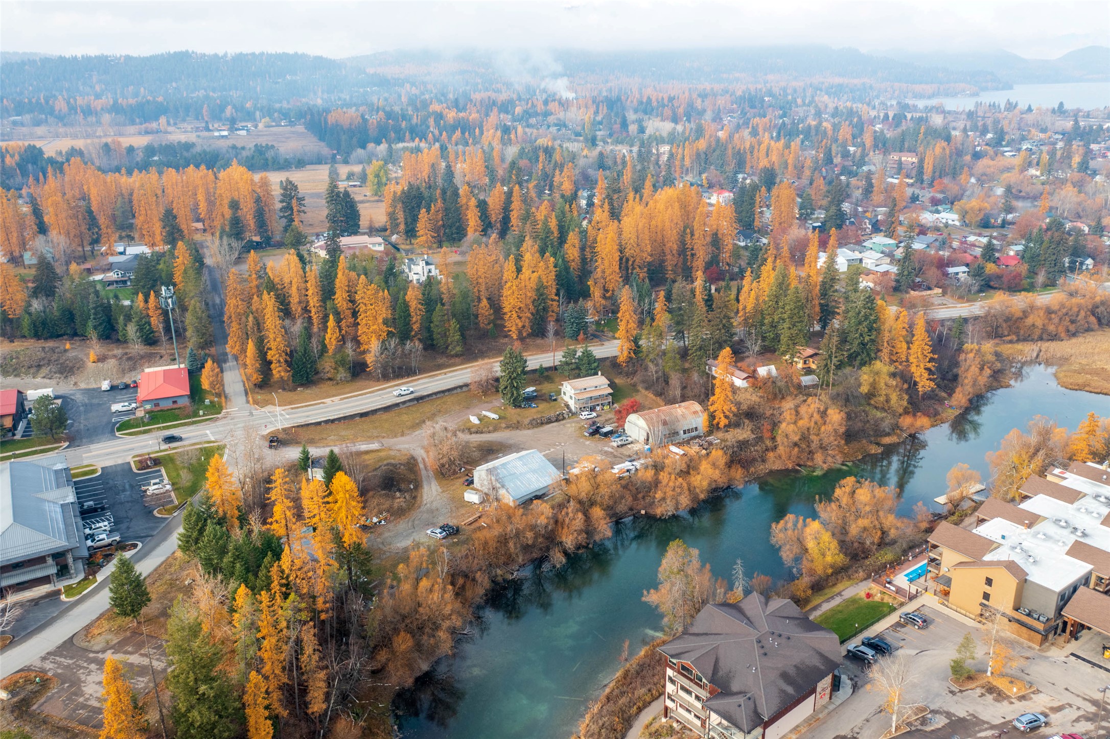 841, 845, 851 Baker Avenue