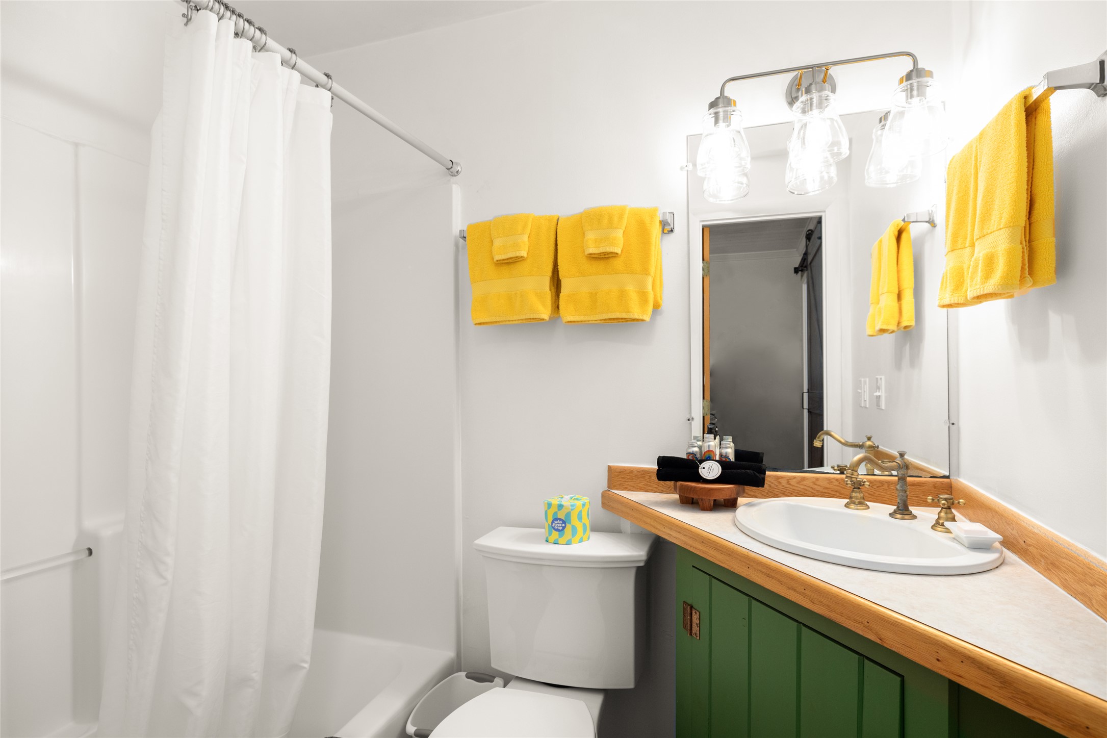 East Glacier Park, Montana 59434, United States, ,Commercial,Active,132835