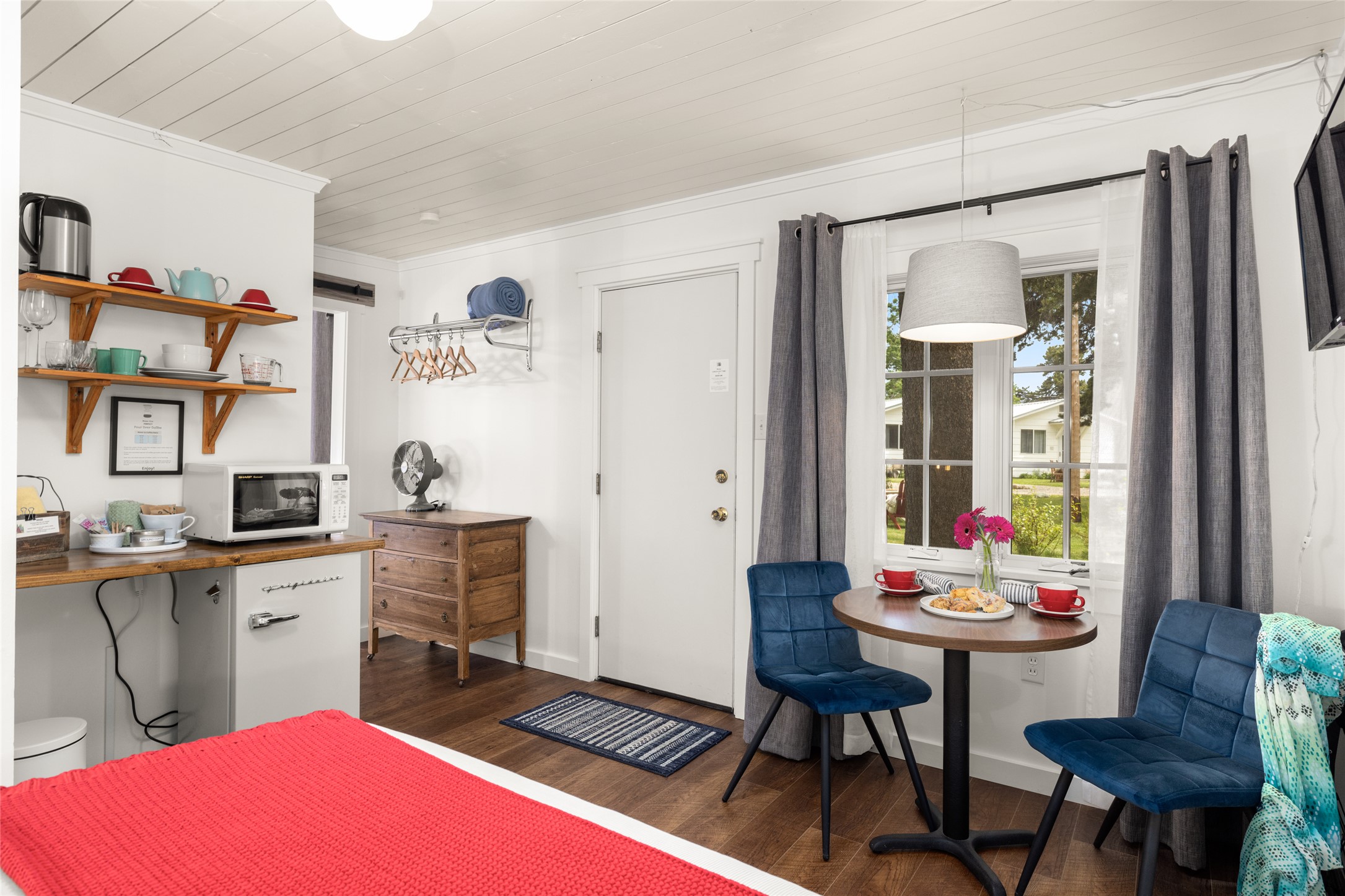 East Glacier Park, Montana 59434, United States, ,Commercial,Active,132835