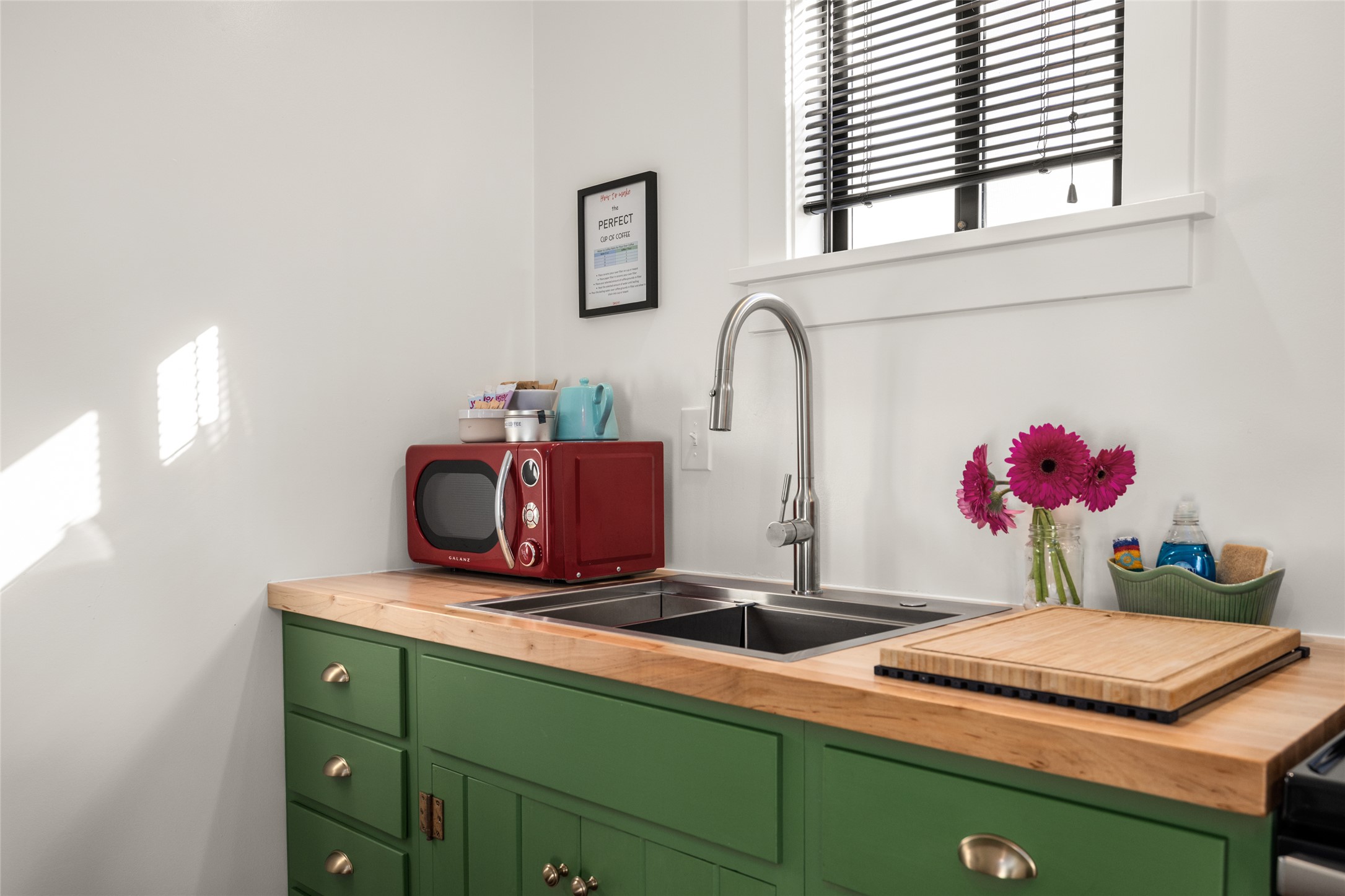 East Glacier Park, Montana 59434, United States, ,Commercial,Active,132835