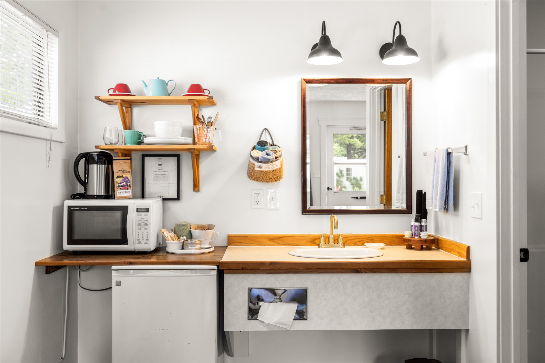 East Glacier Park, Montana 59434, United States, ,Commercial,Active,132835