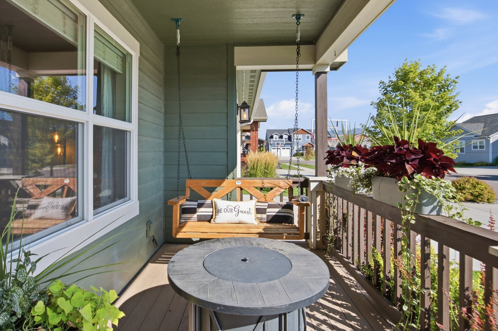 2521 Half Hitch Drive