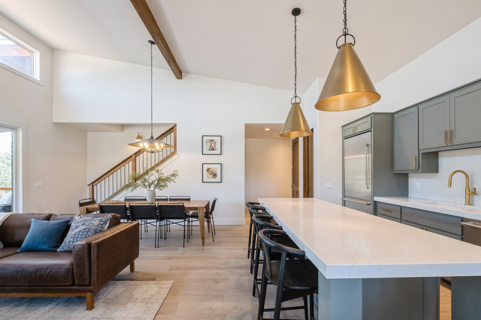 84 Cobblestone Way