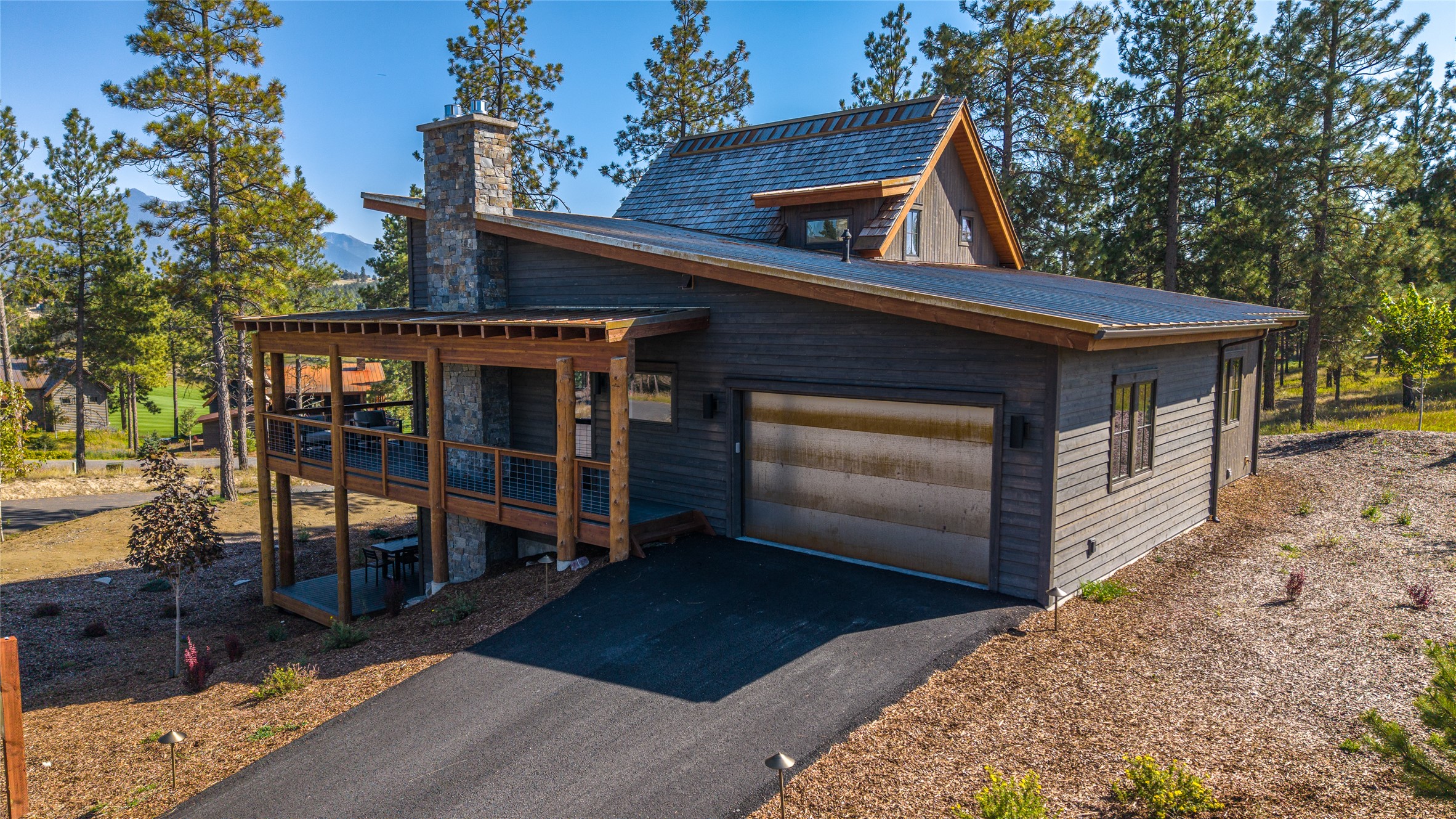 84 Cobblestone Way