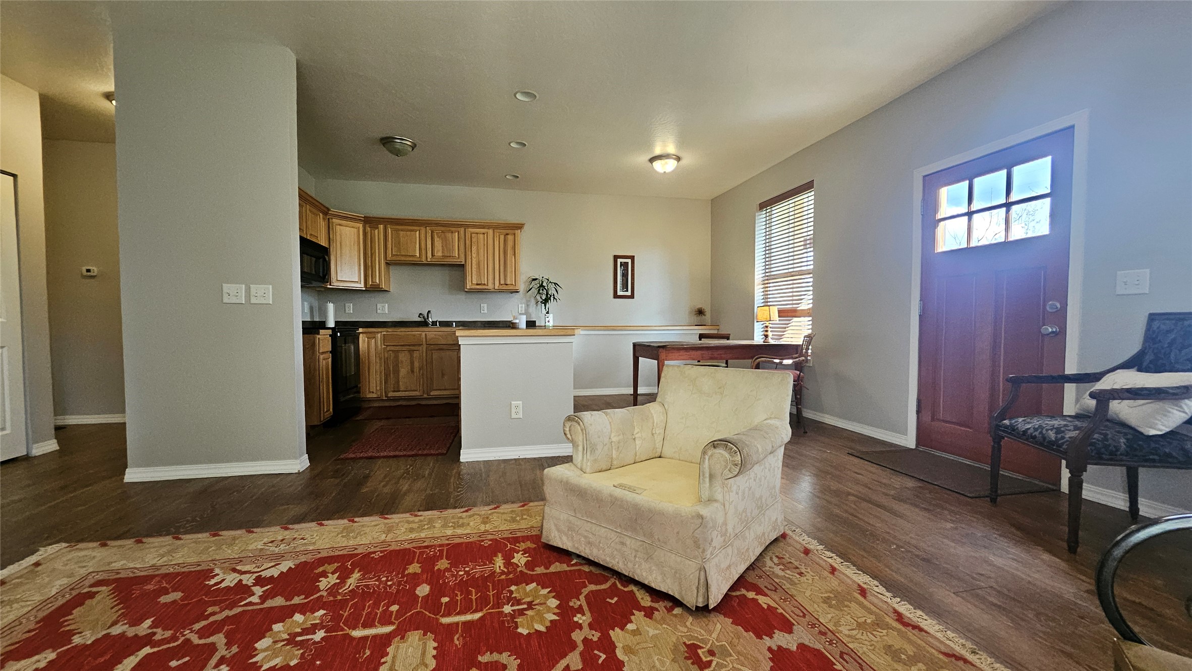 2002 S 6th Street W 102