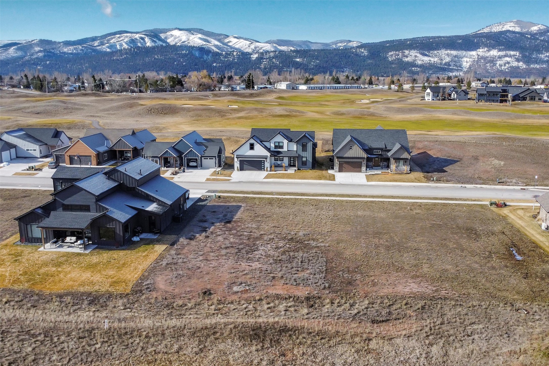 2772 Paniolo Place