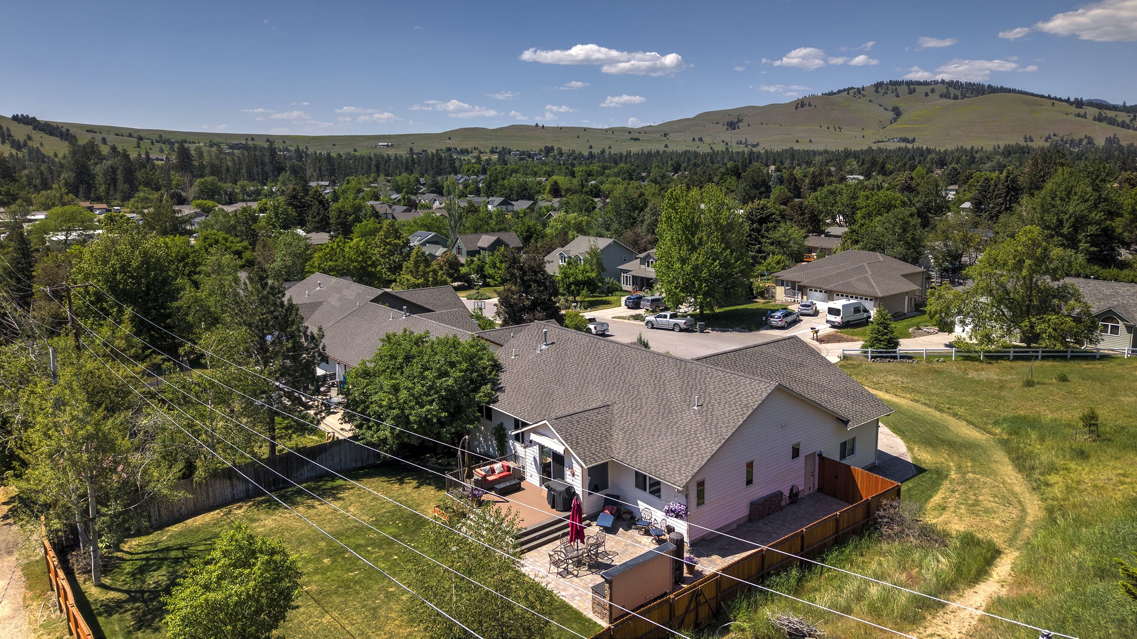 Missoula, Montana 59802, United States, 5 Bedrooms Bedrooms, ,3 BathroomsBathrooms,Residential,Pending,150492