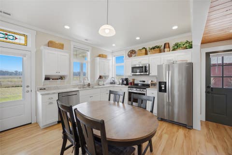 Tiny photo for 320 Mansion View Loop, Hamilton, MT 59840 (MLS # 30076705)